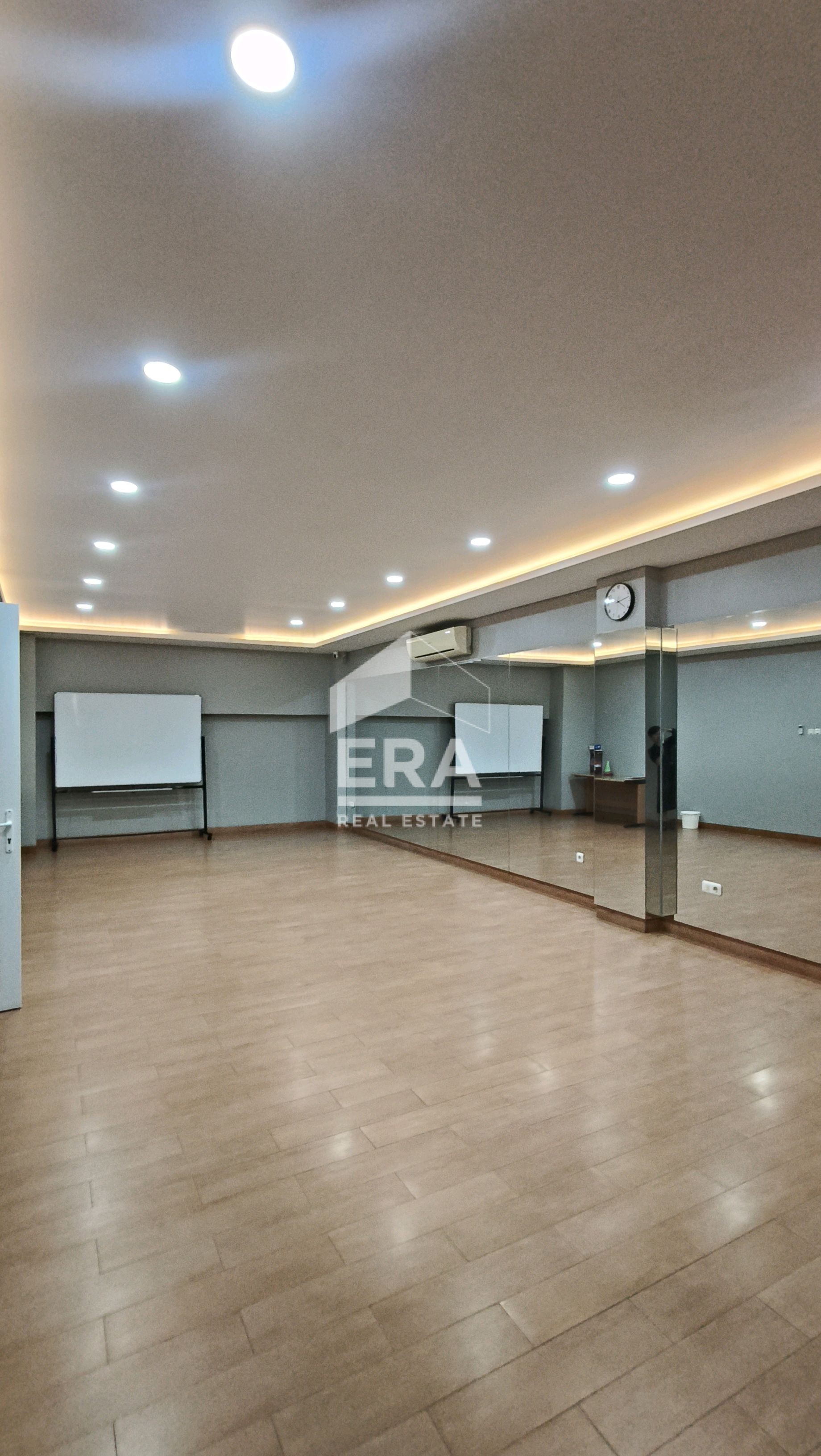 interior 3