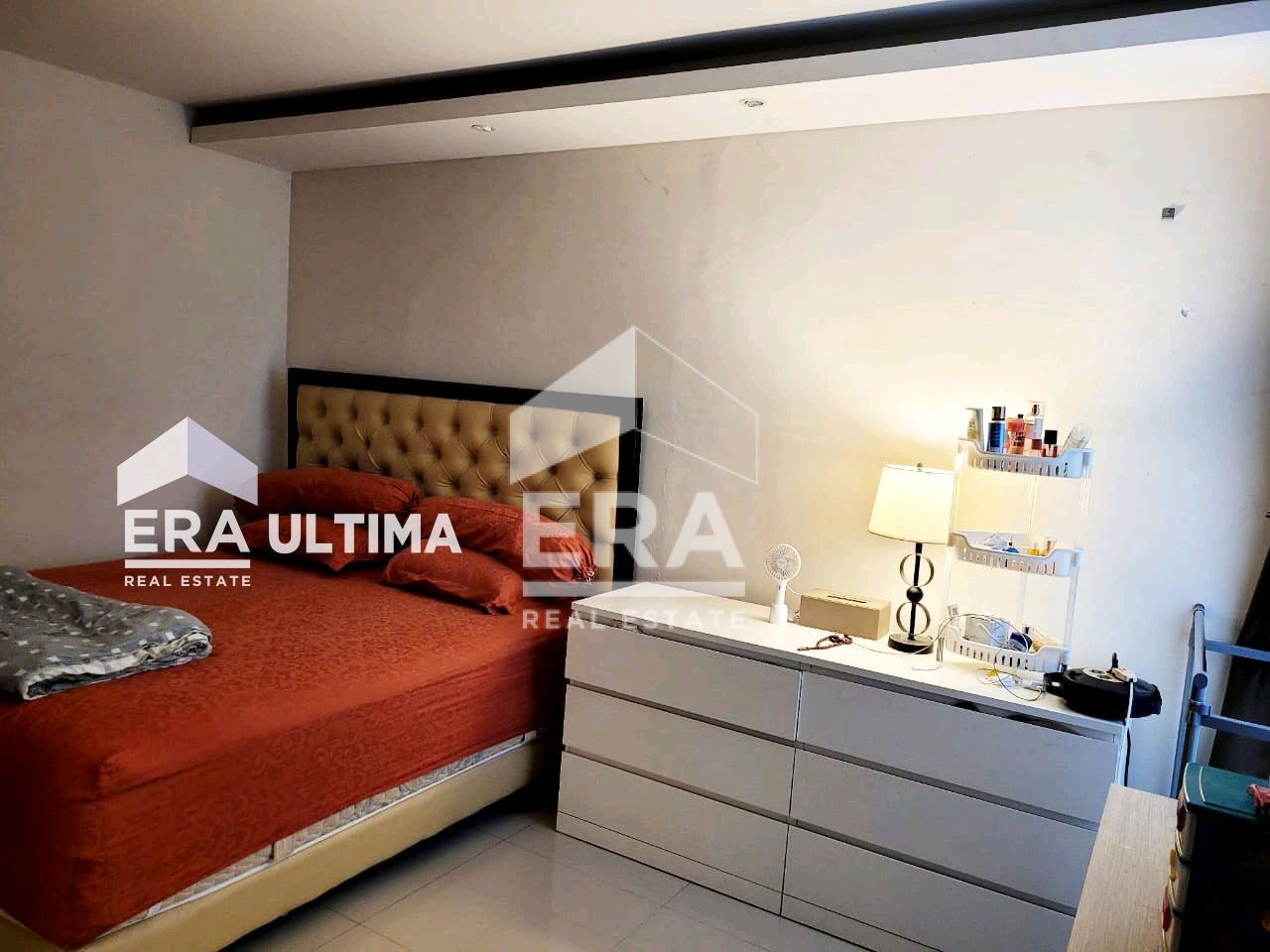 interior 3