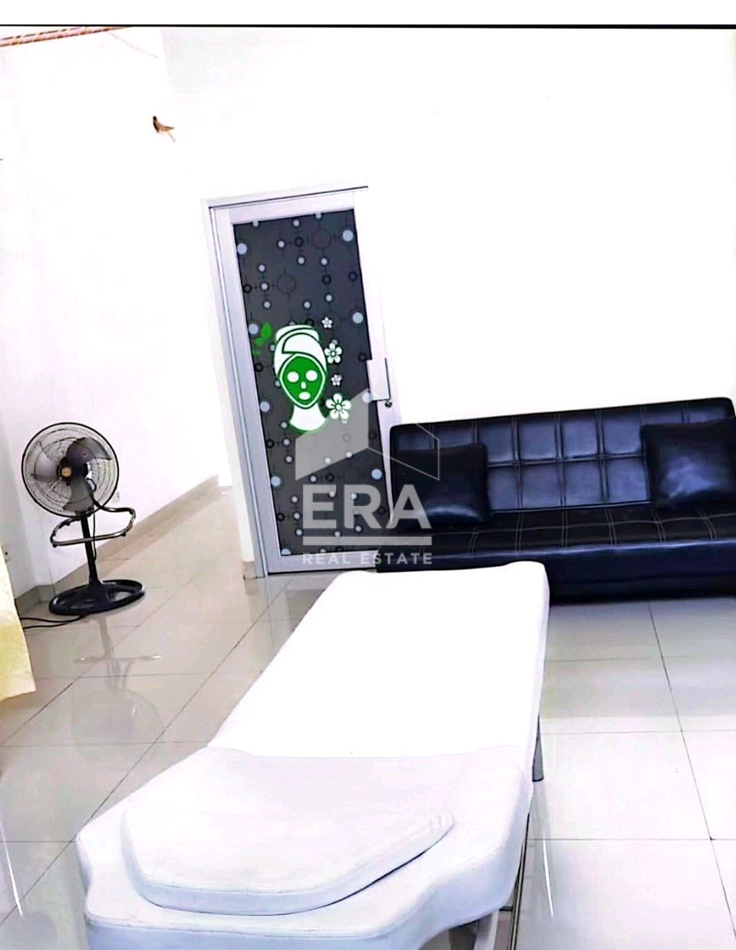 interior 6