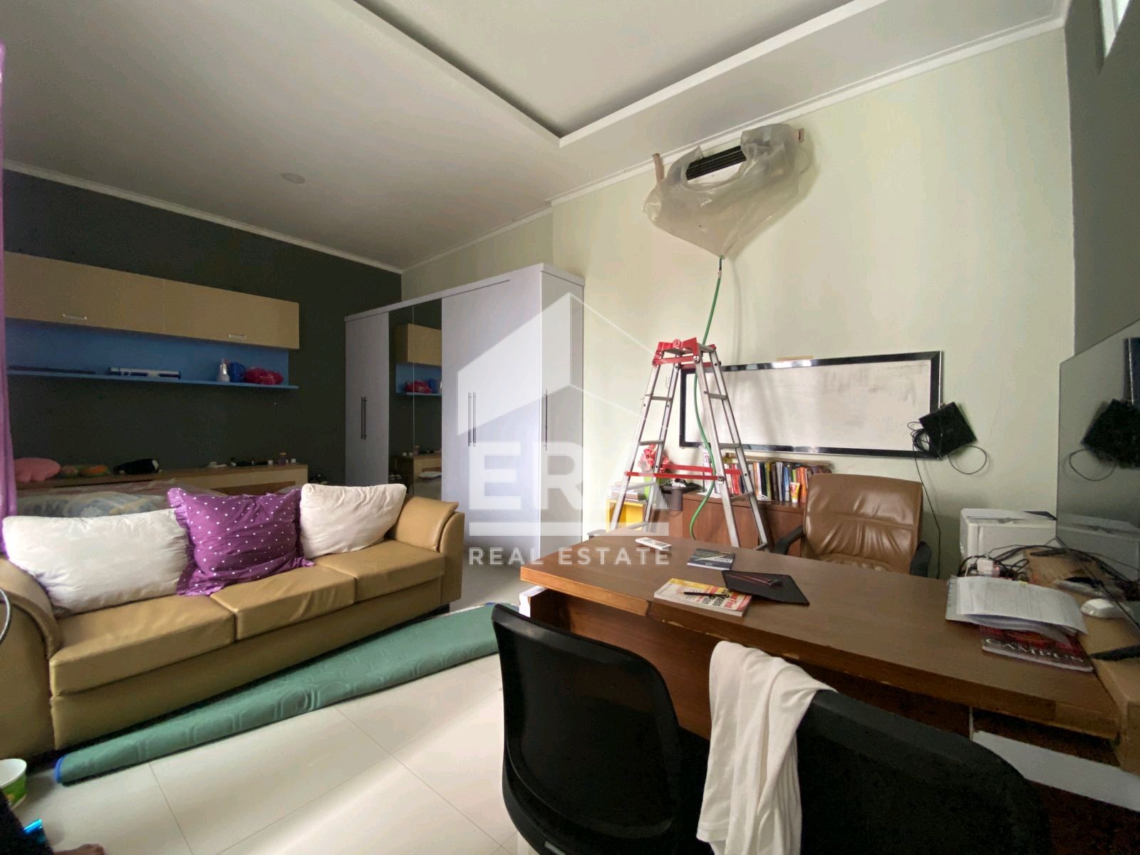 interior 5