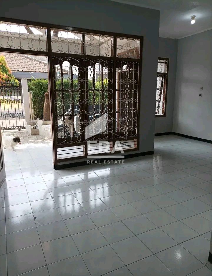 interior 3