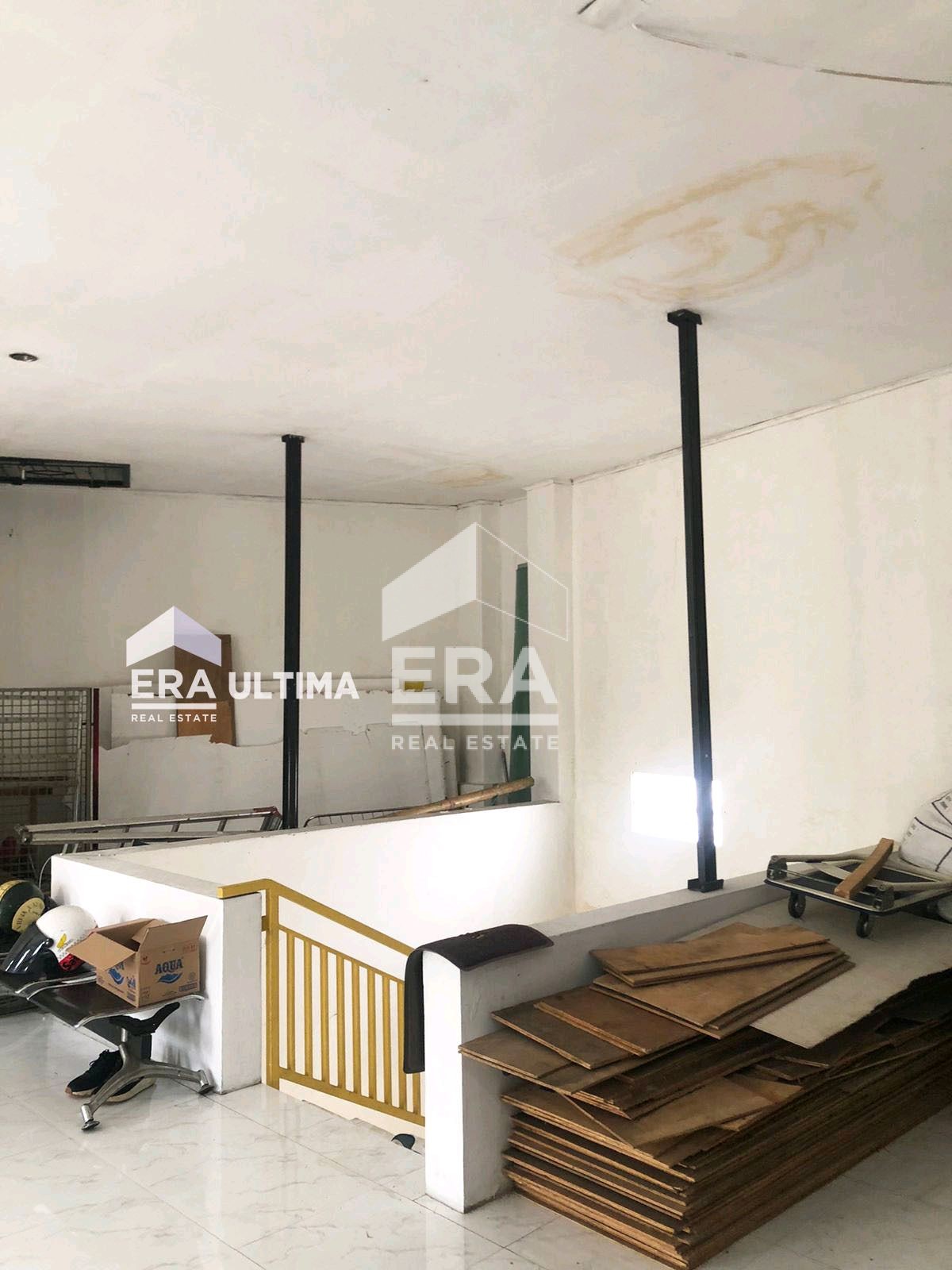interior 6