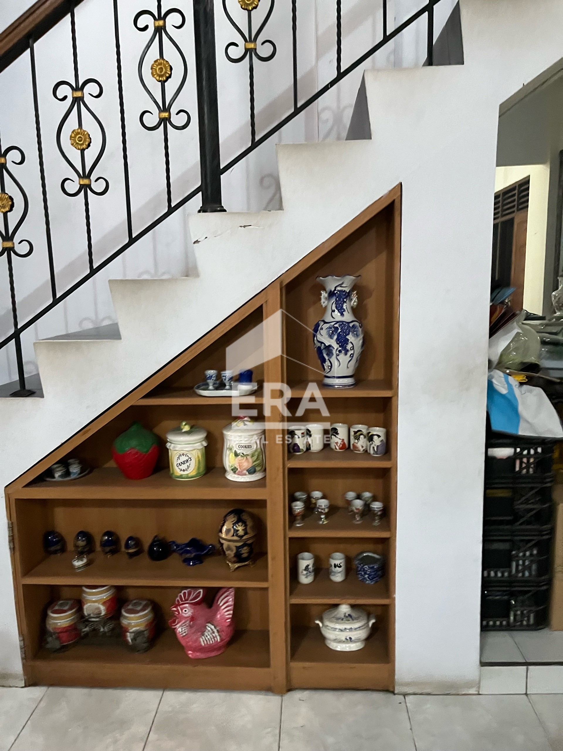 interior 2
