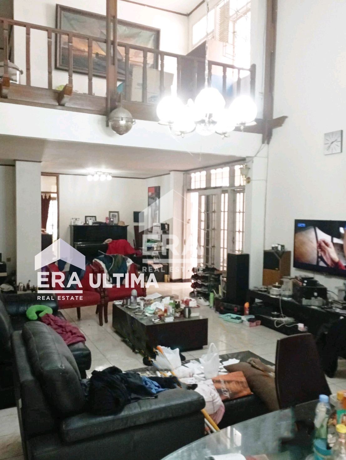 interior 2