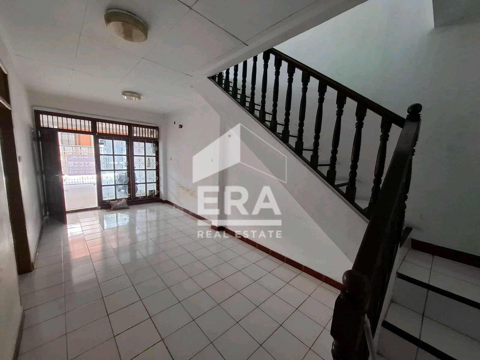 interior 7