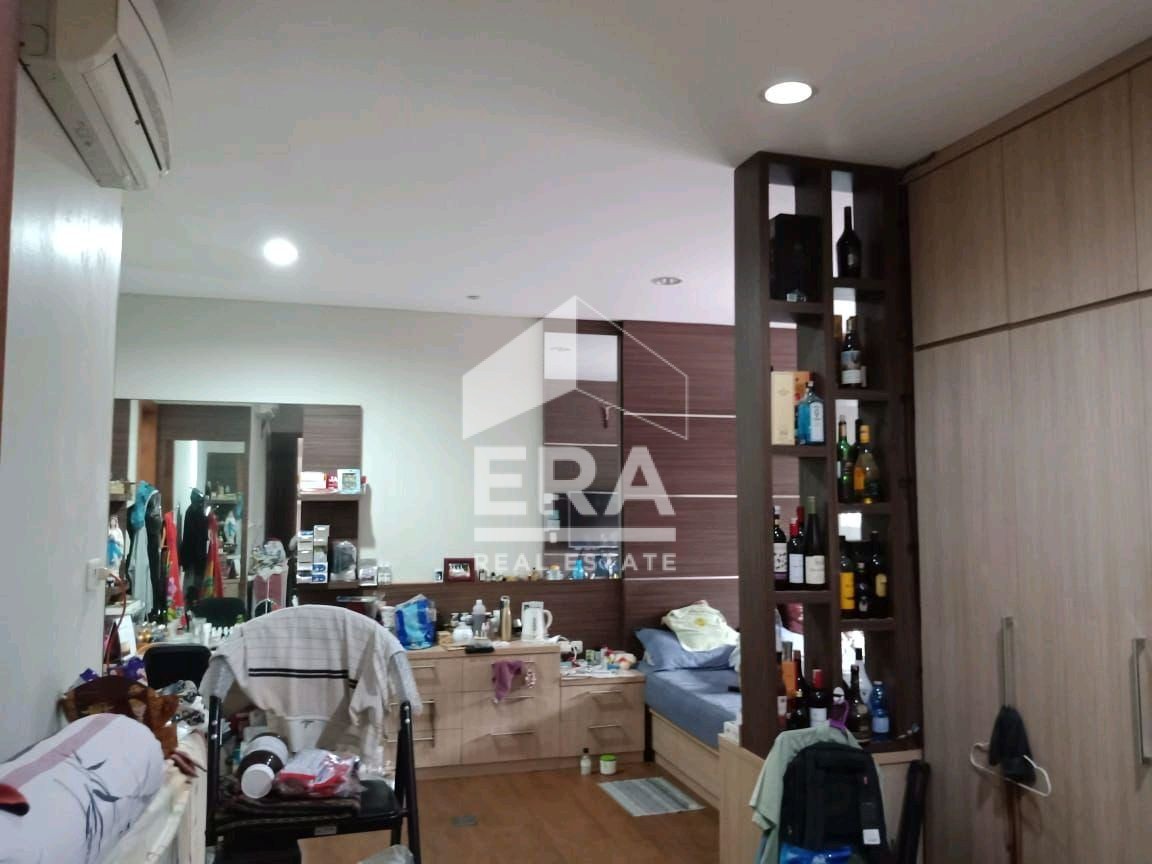 interior 7