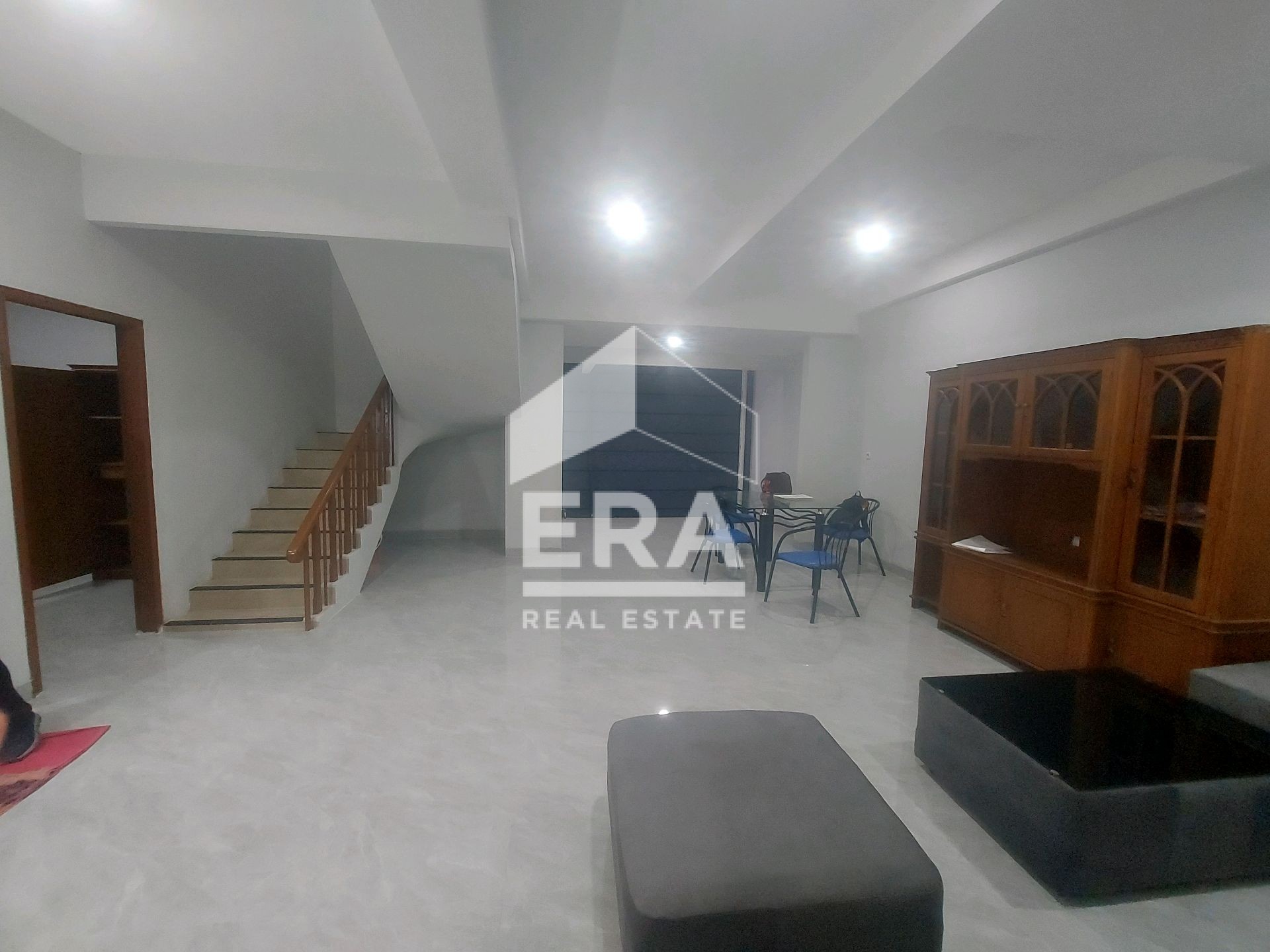interior 3