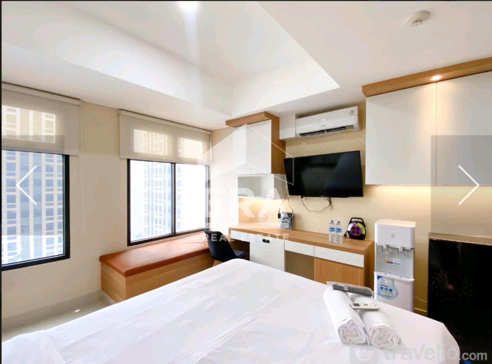 interior 2