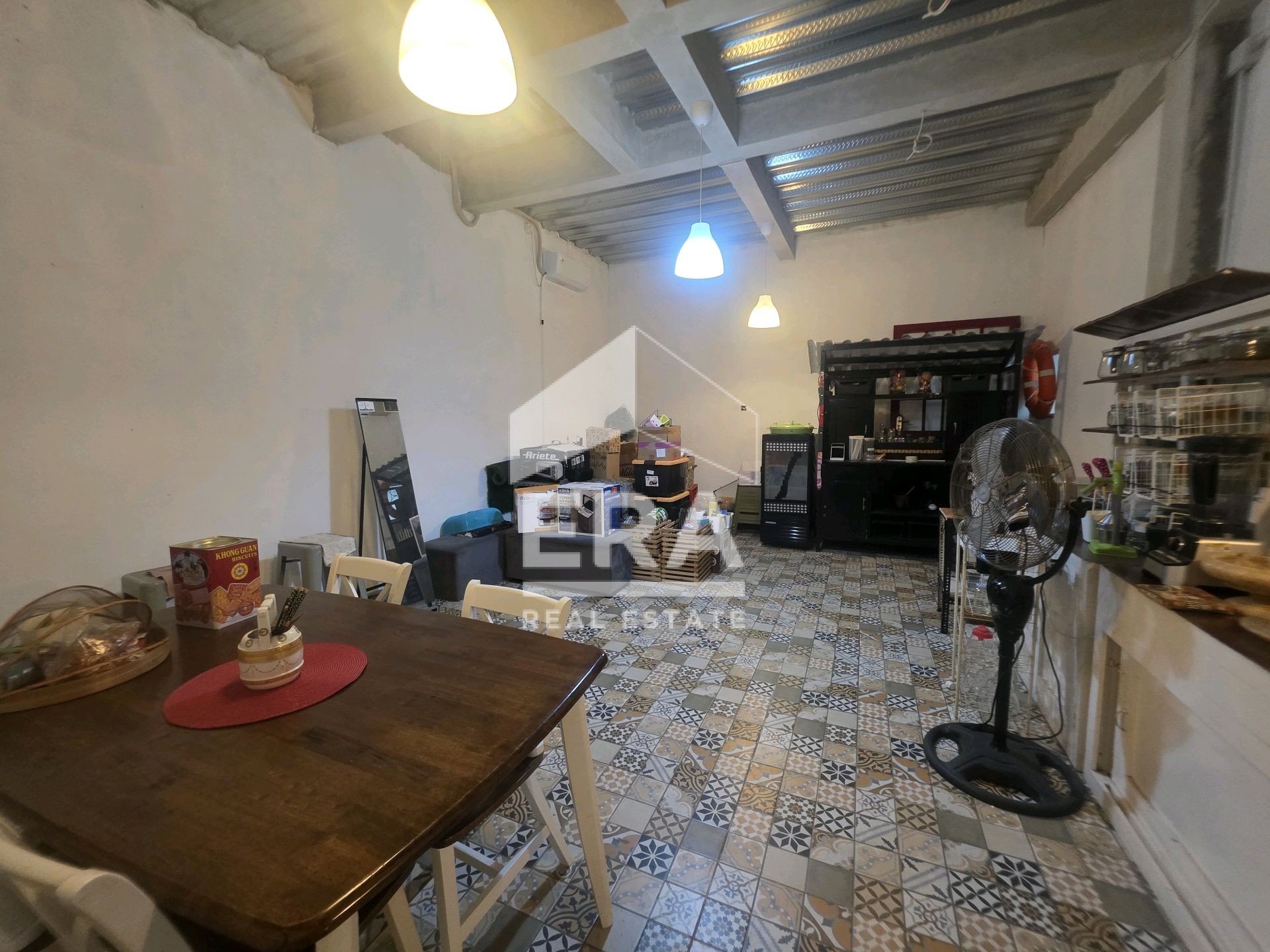interior 5