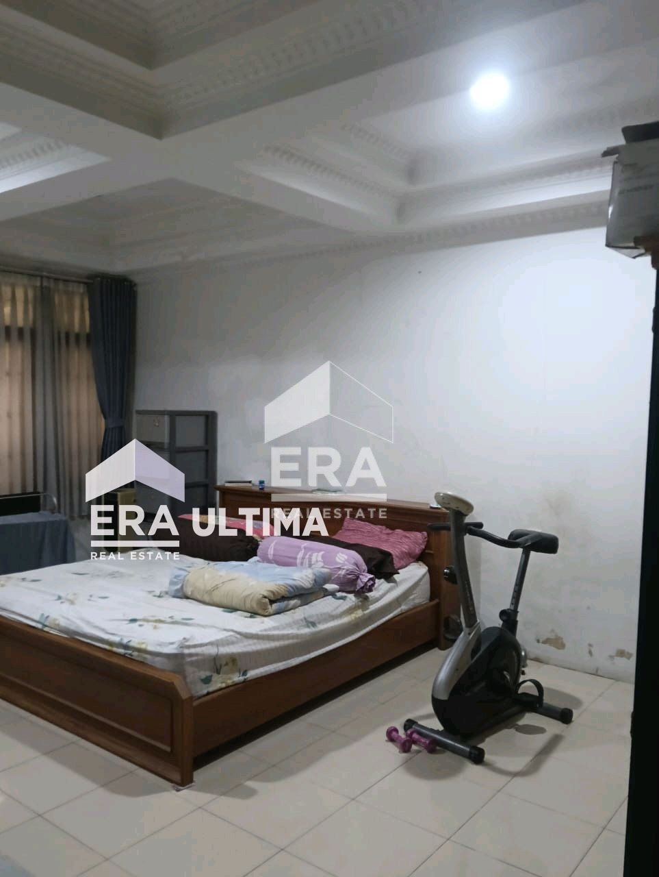 interior 2