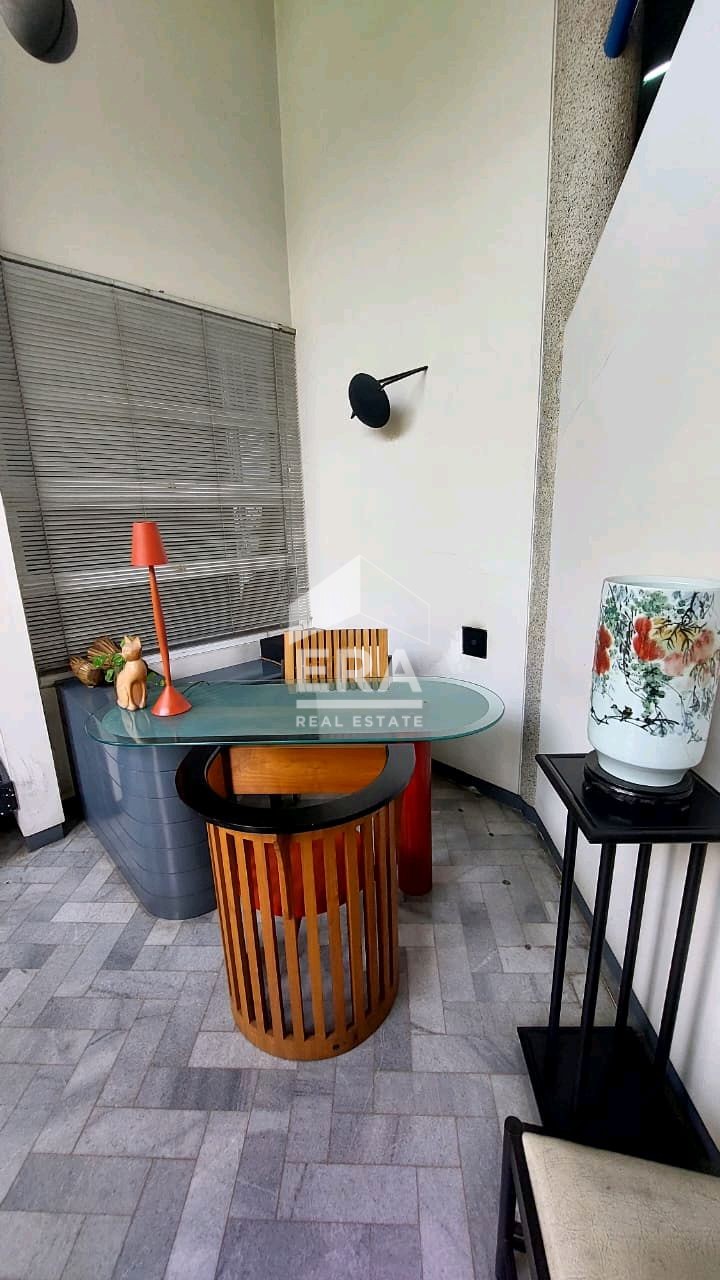 interior 2