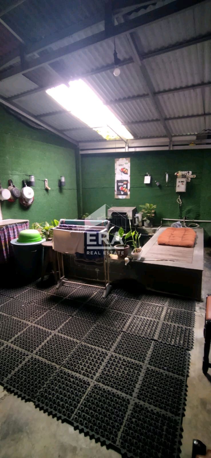 interior 2