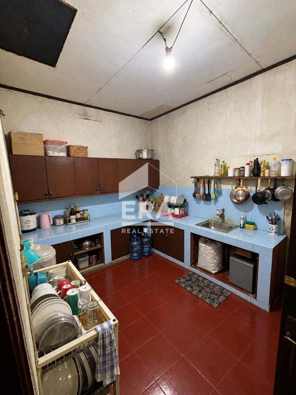 interior 8