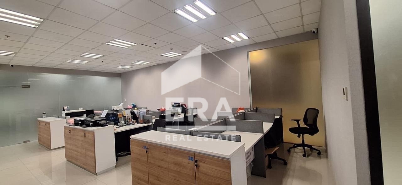 interior 8