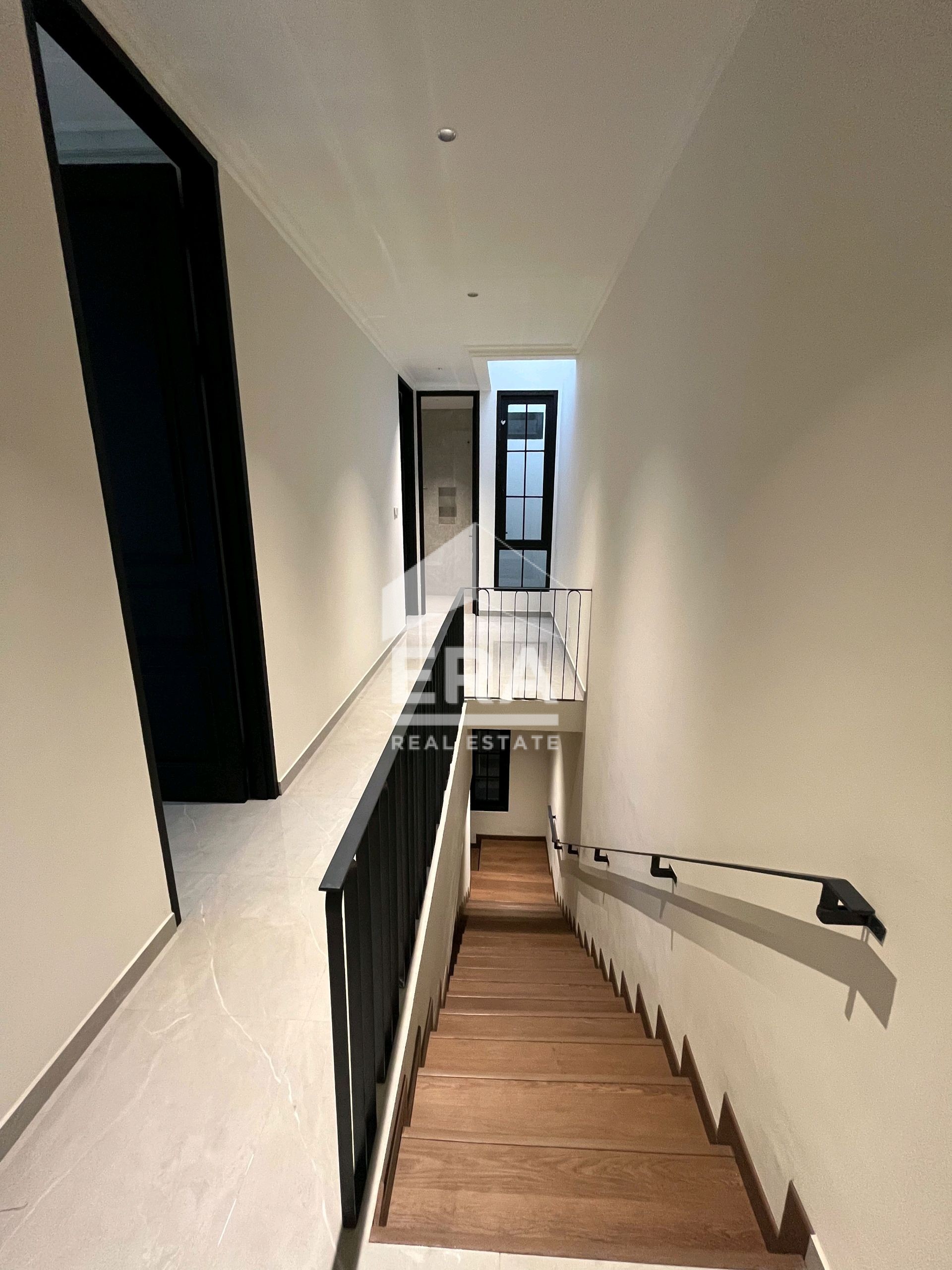 interior 3