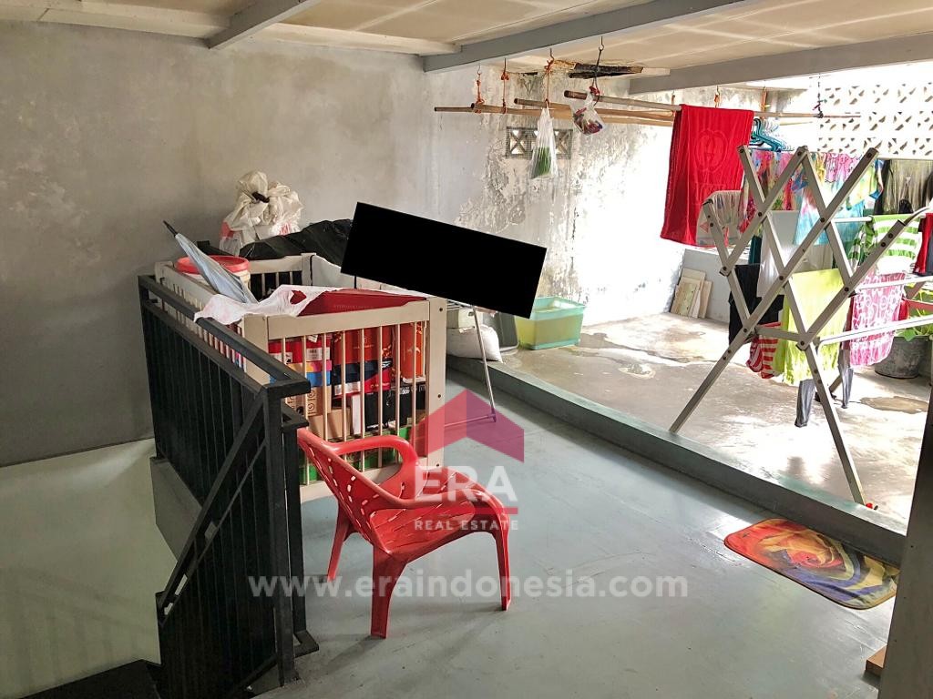 interior 22