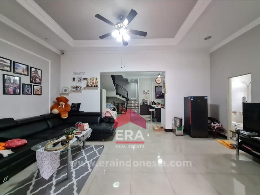 interior 6