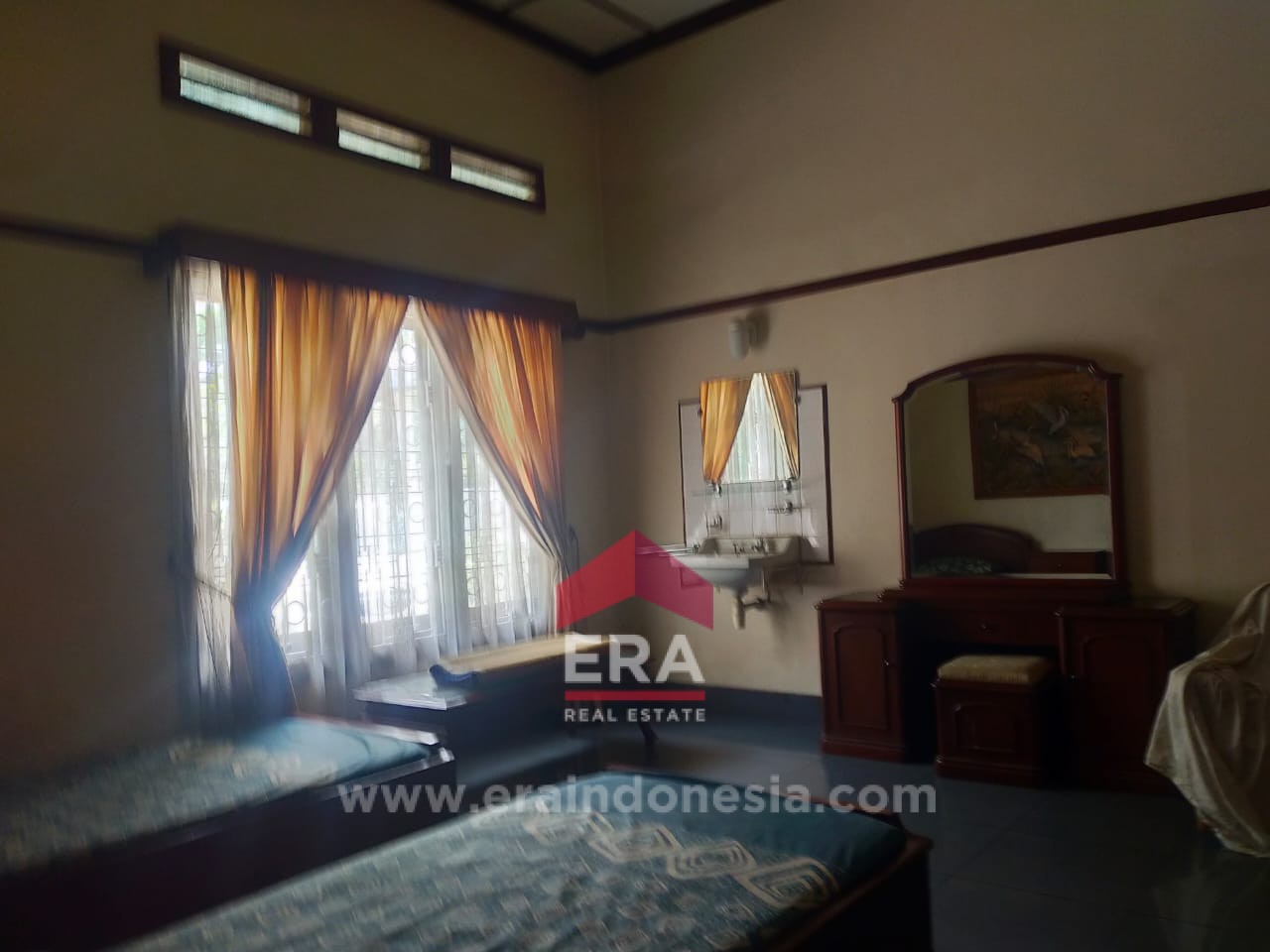 interior 7