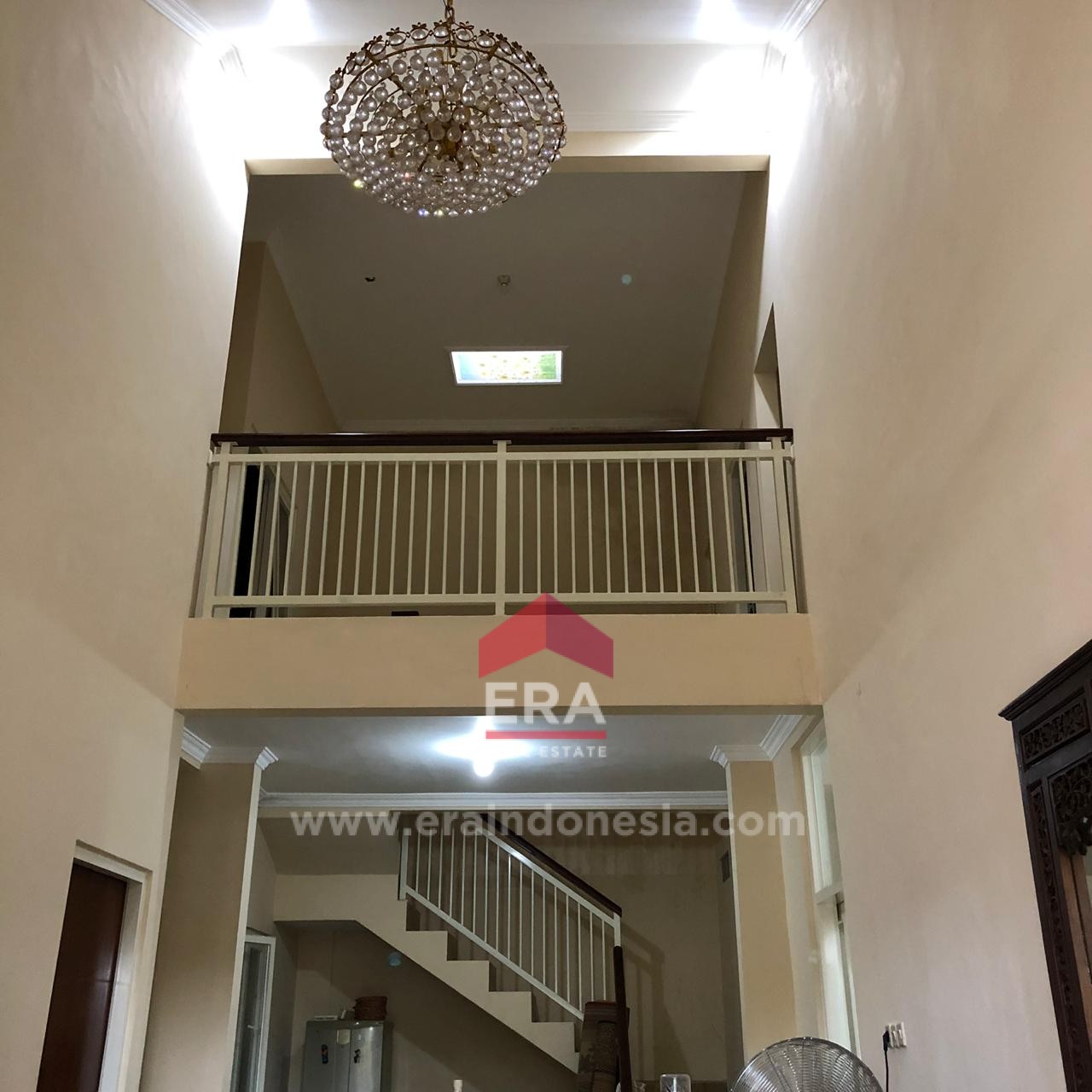 interior 7