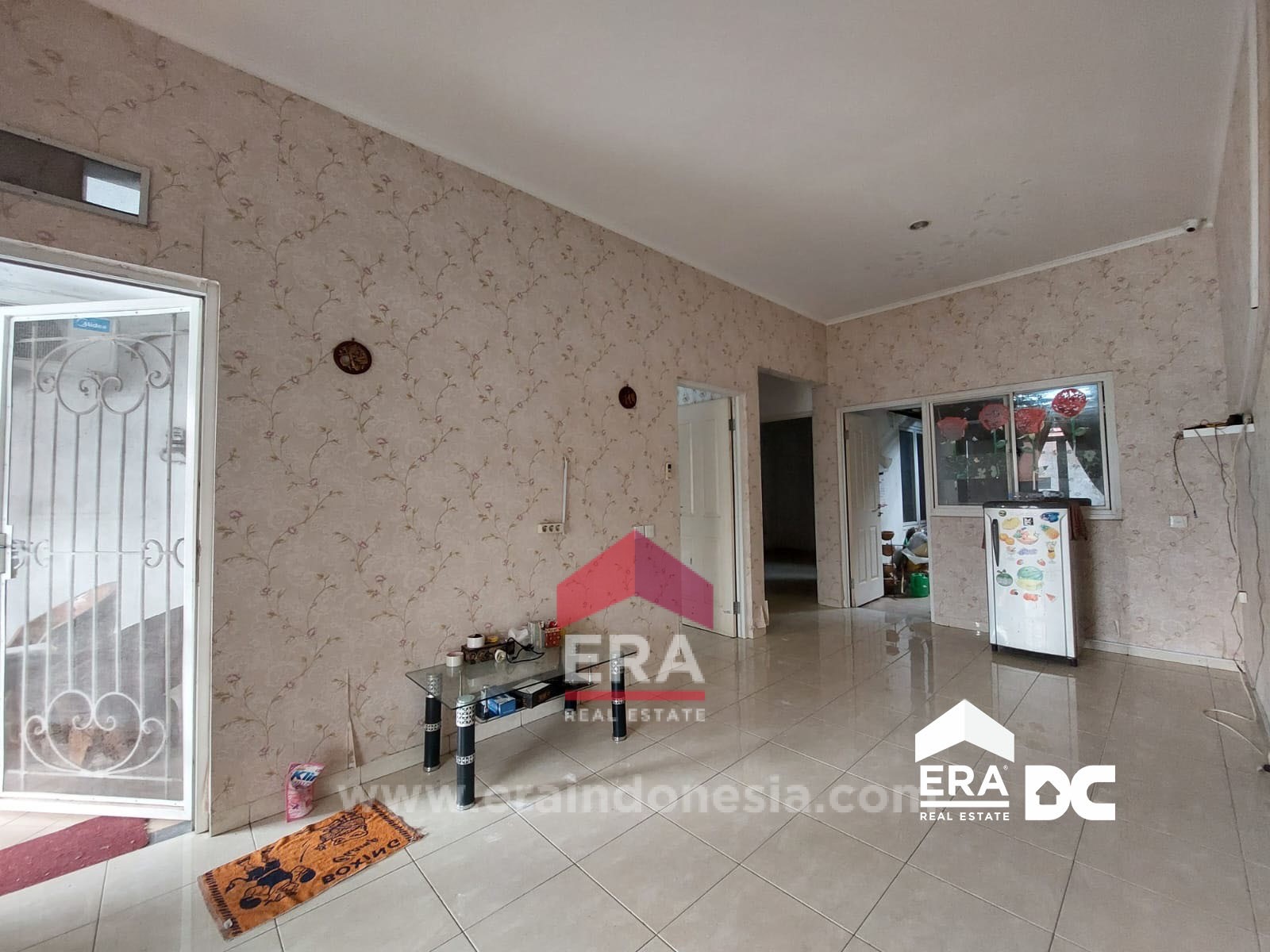 interior 6