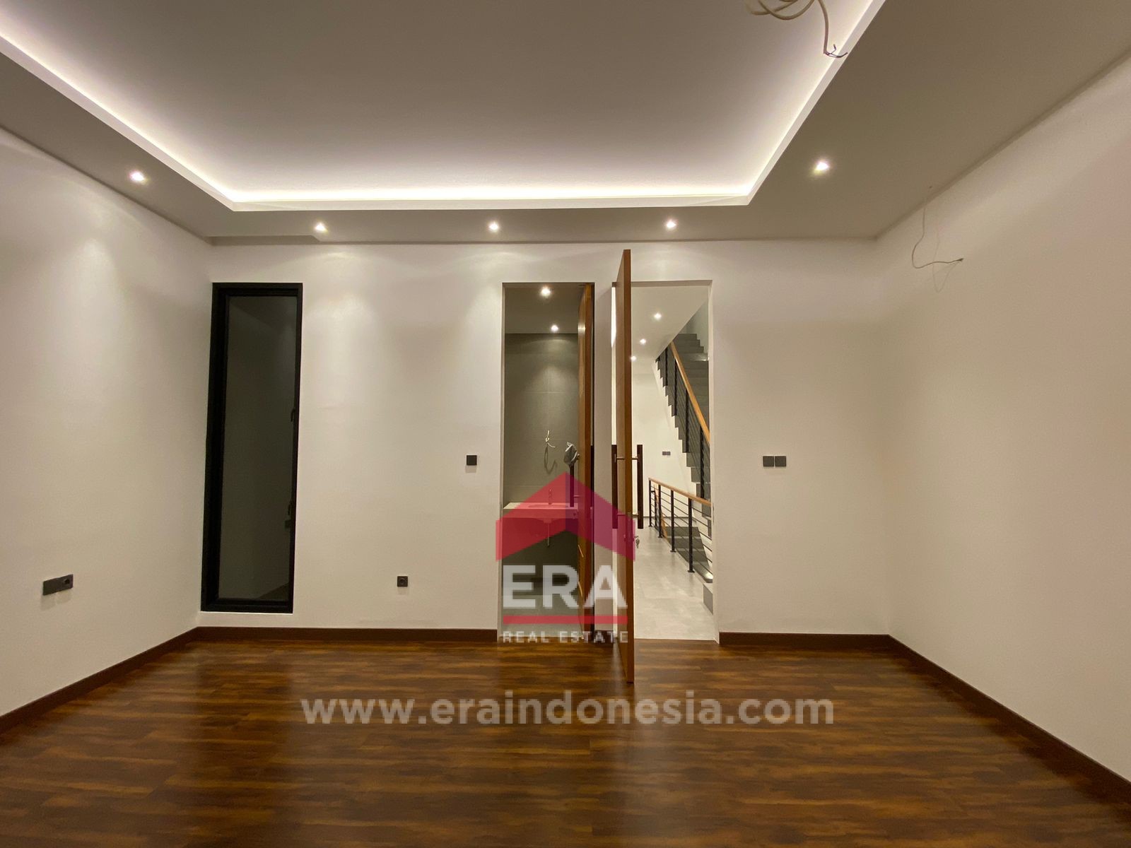 interior 9