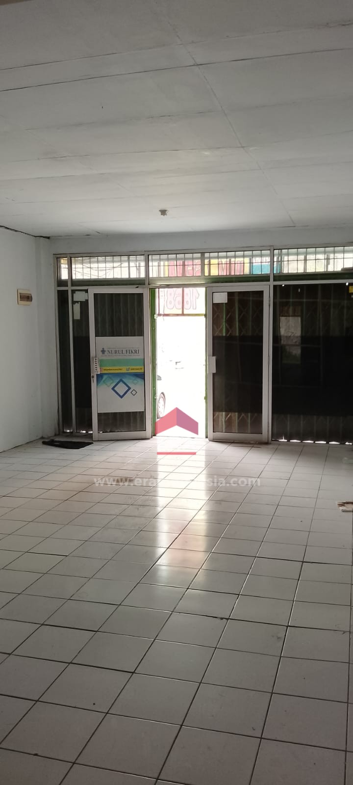 interior 17