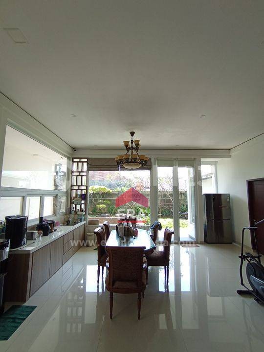 interior 5