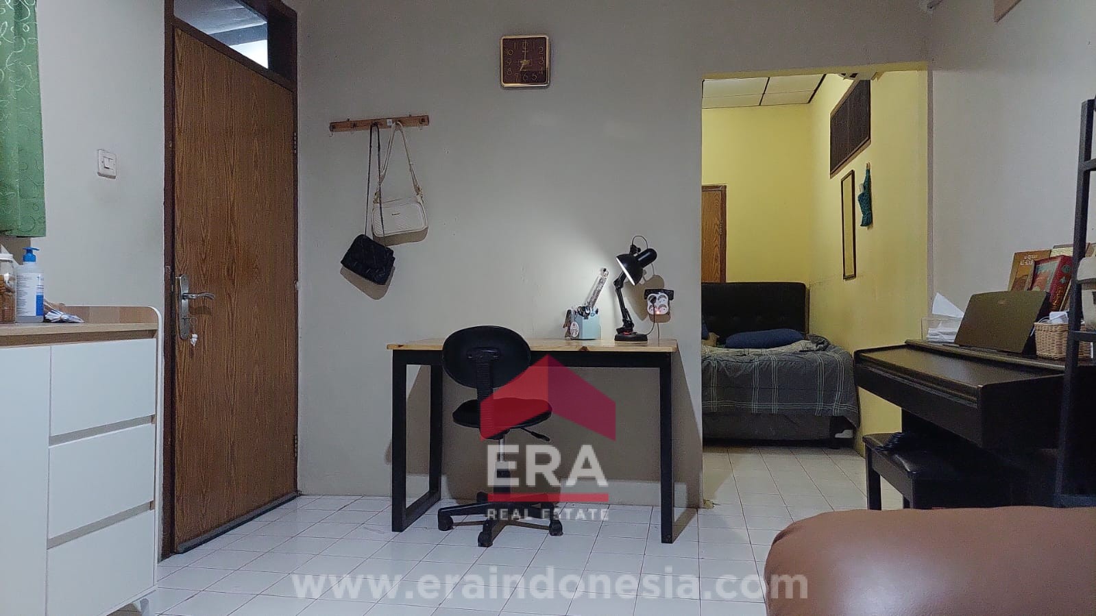 interior 6