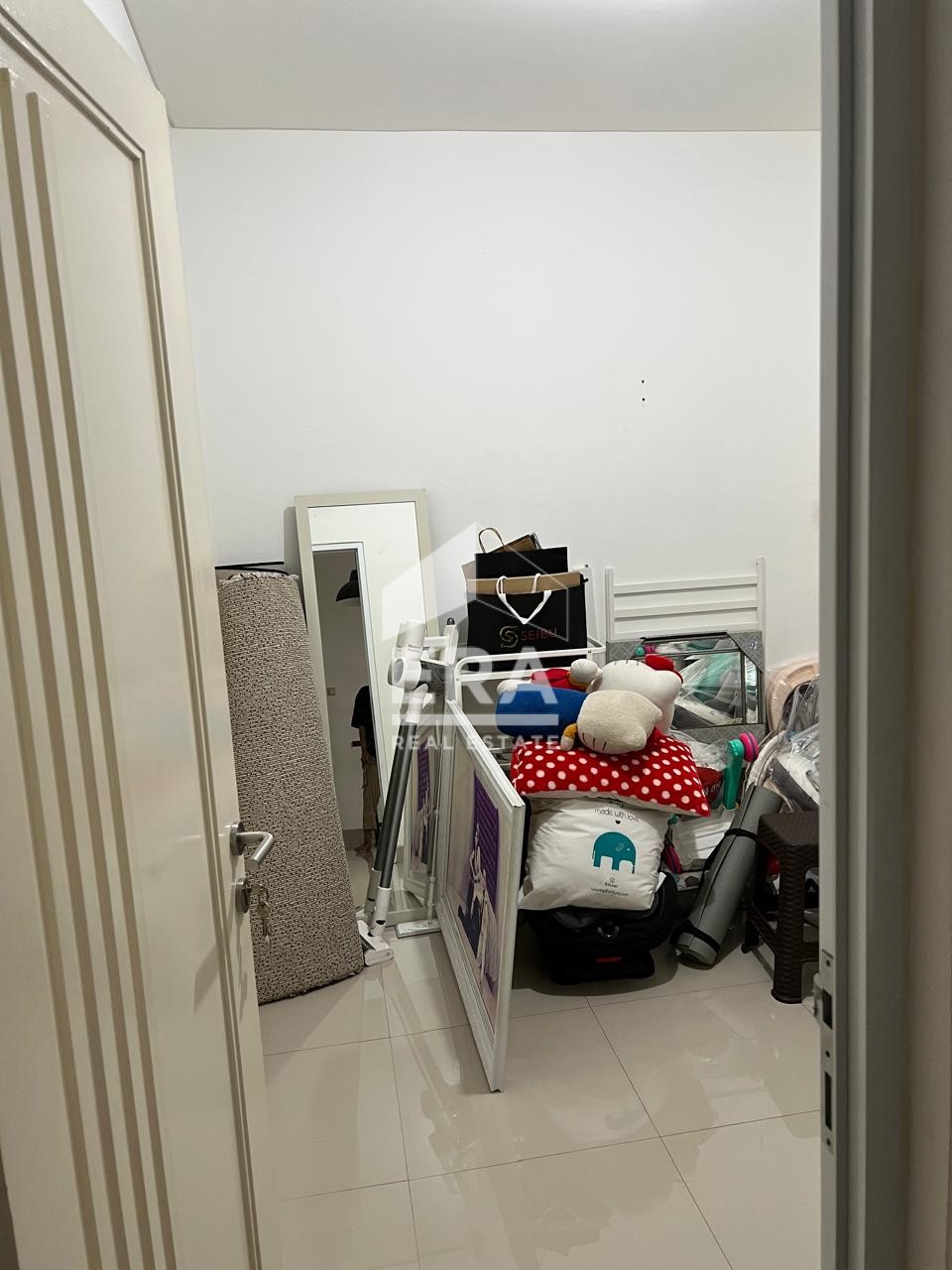 interior 14