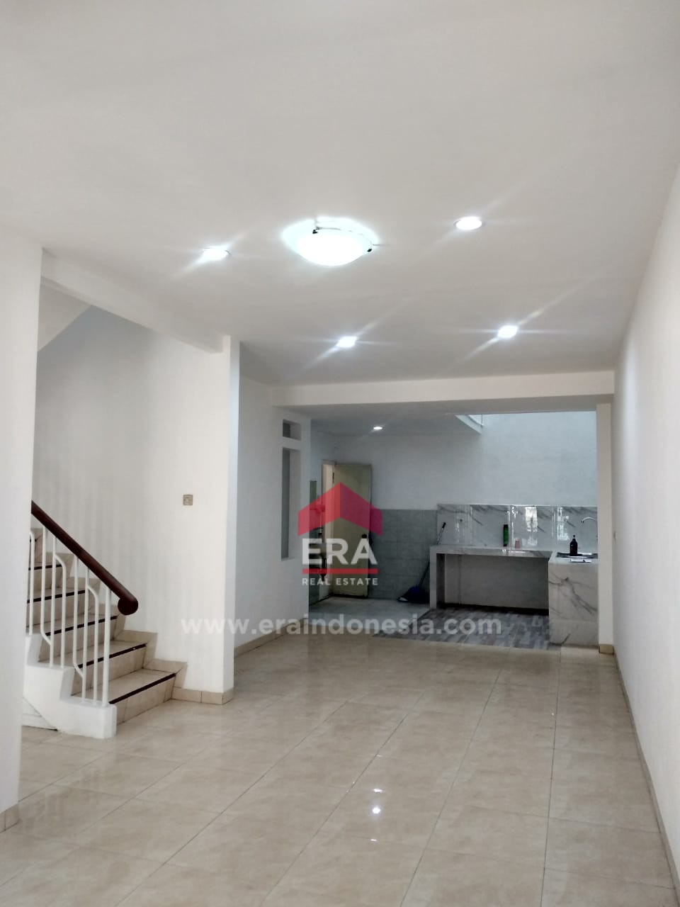 interior 4