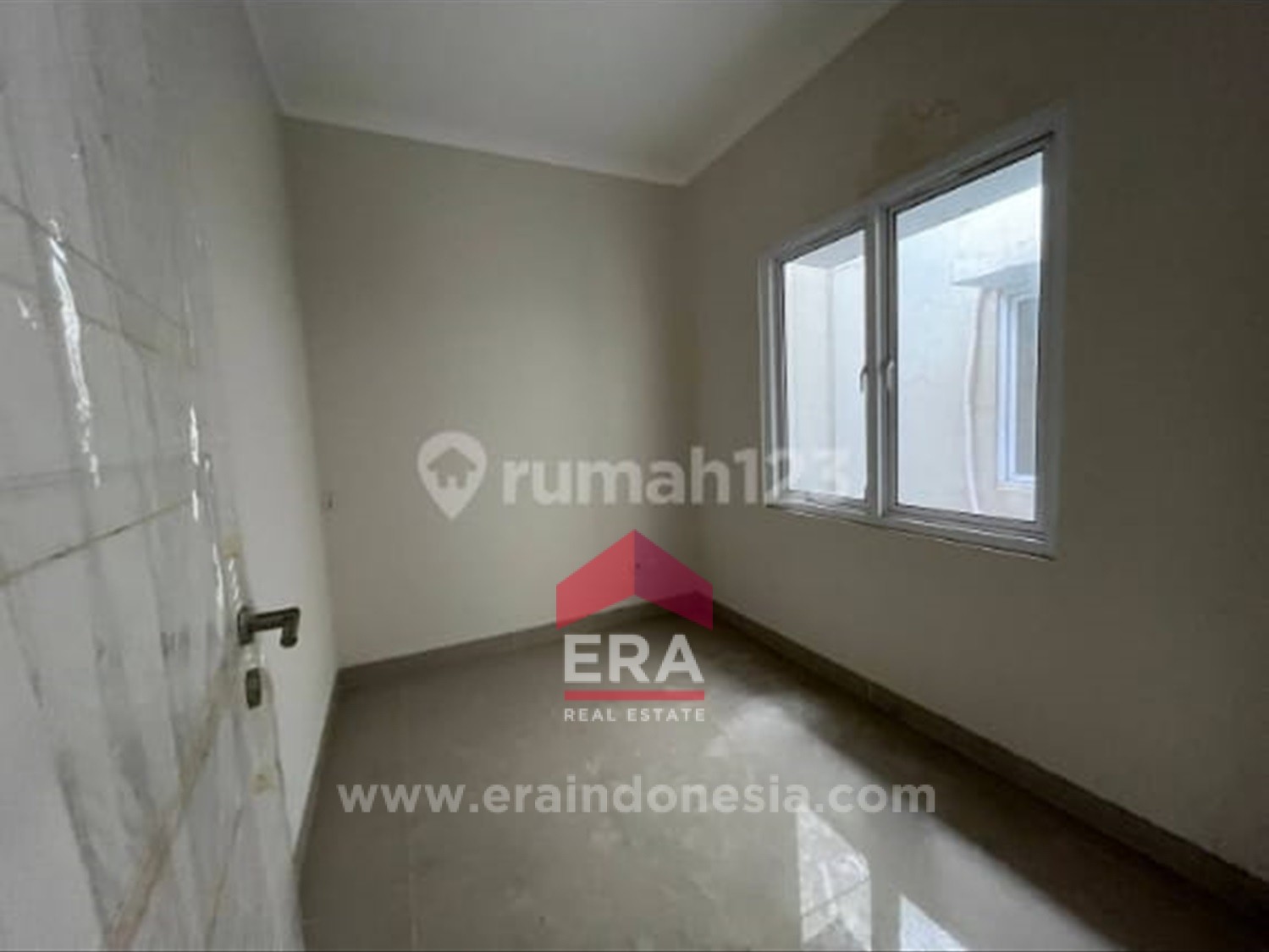 interior 10