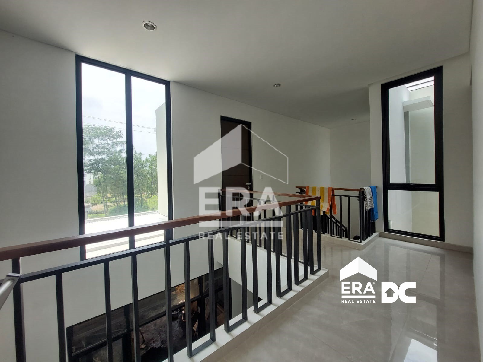 interior 4