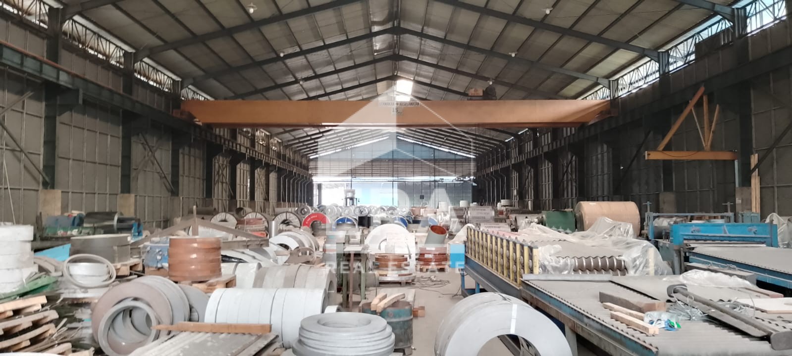 interior 13