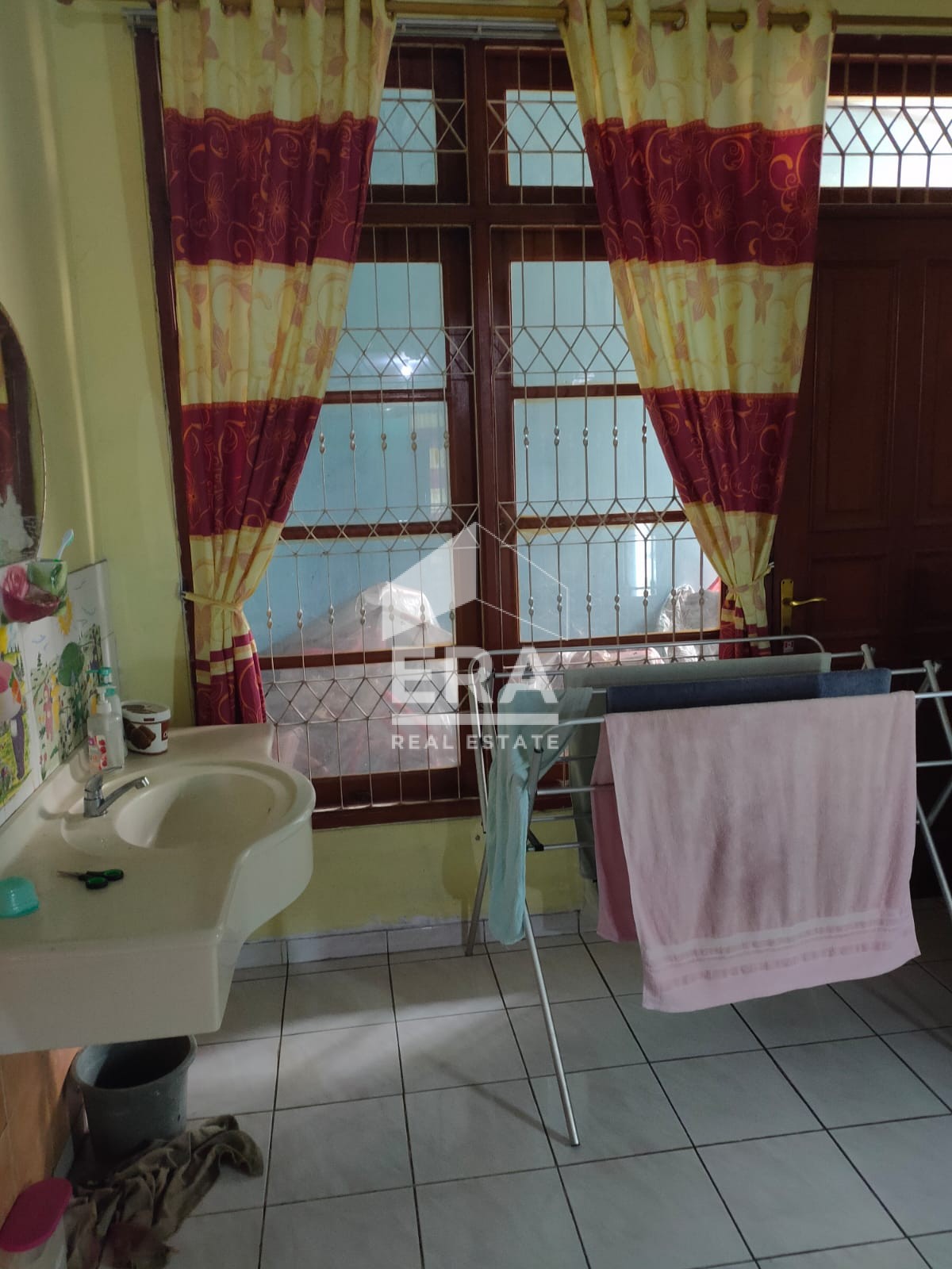 interior 6