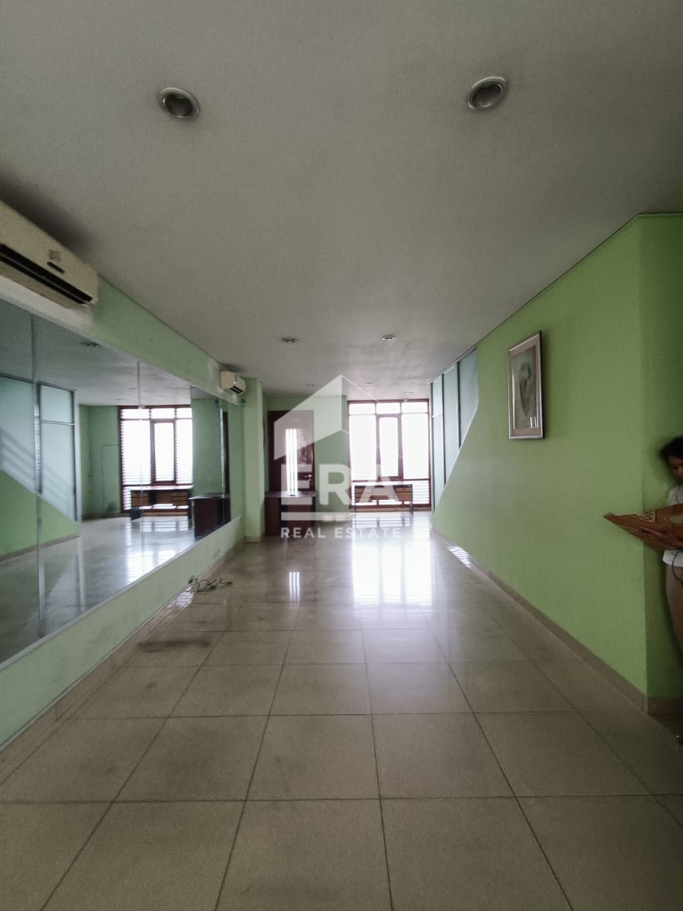 interior 6