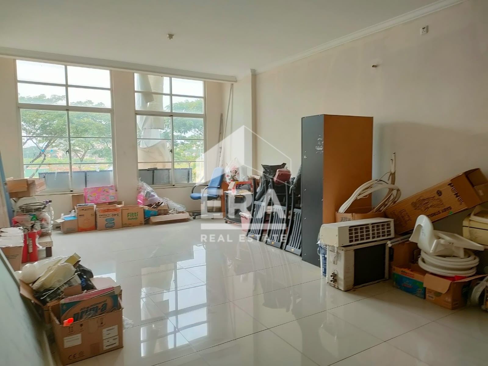 interior 11