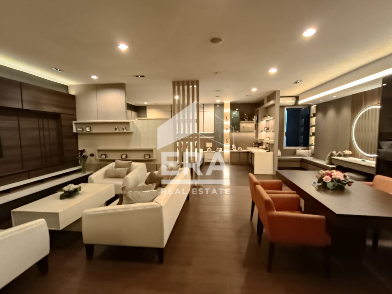 interior 13