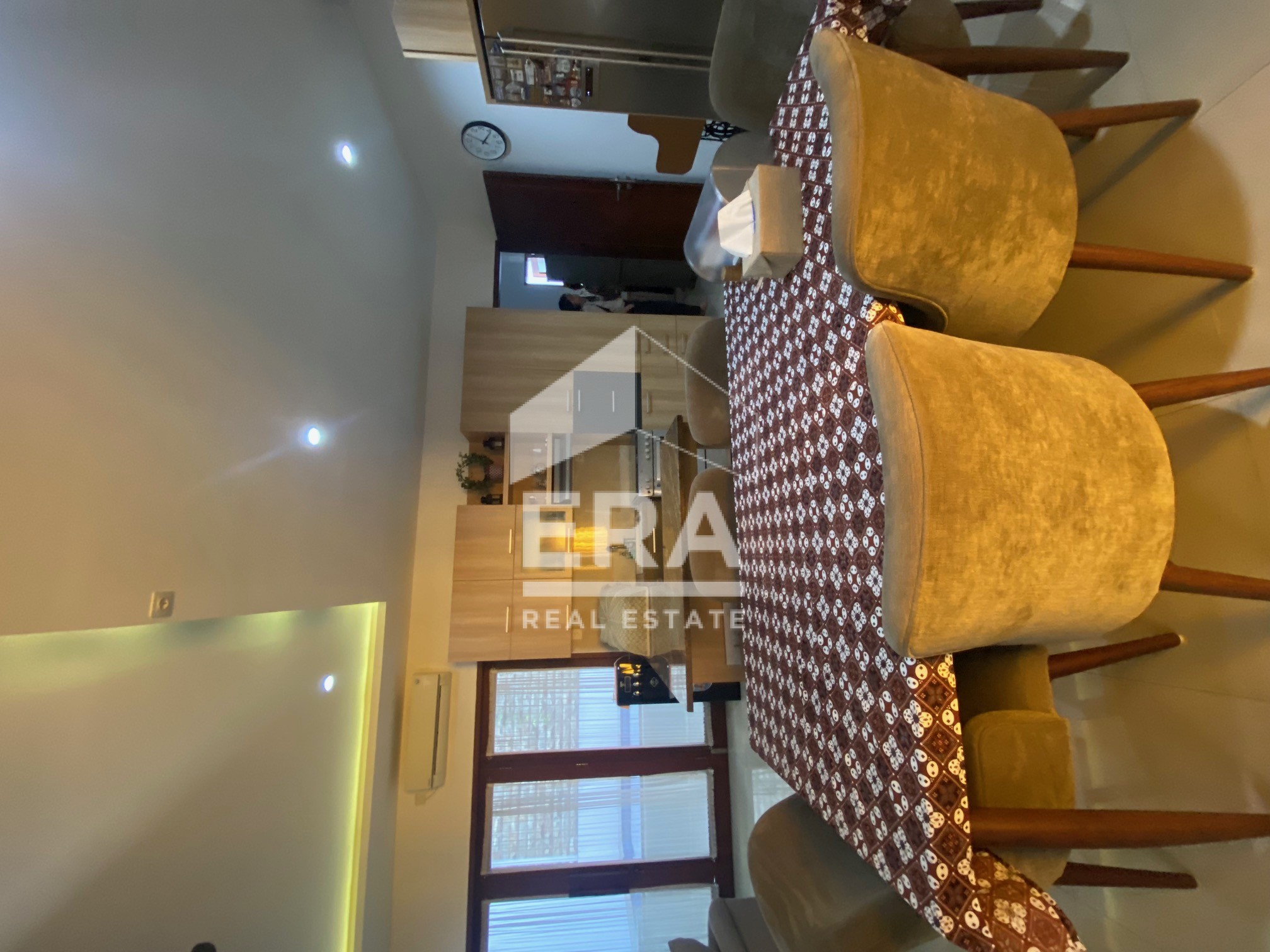 interior 7