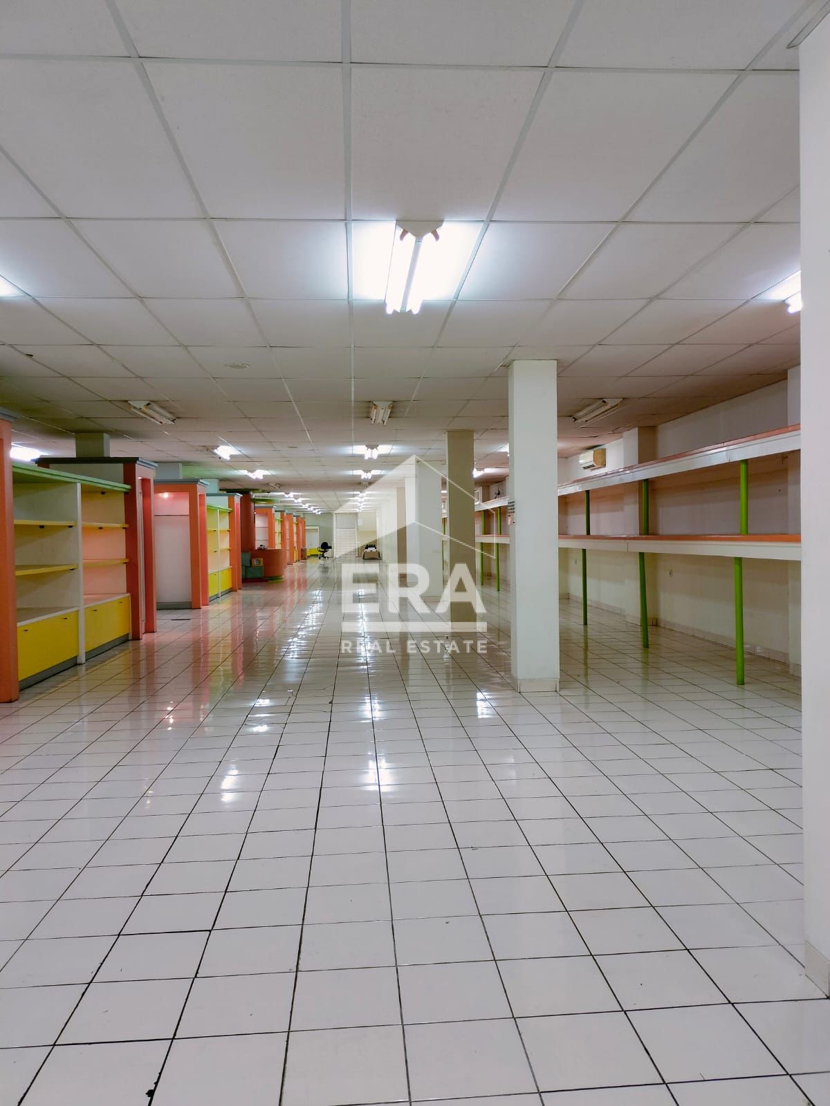 interior 4