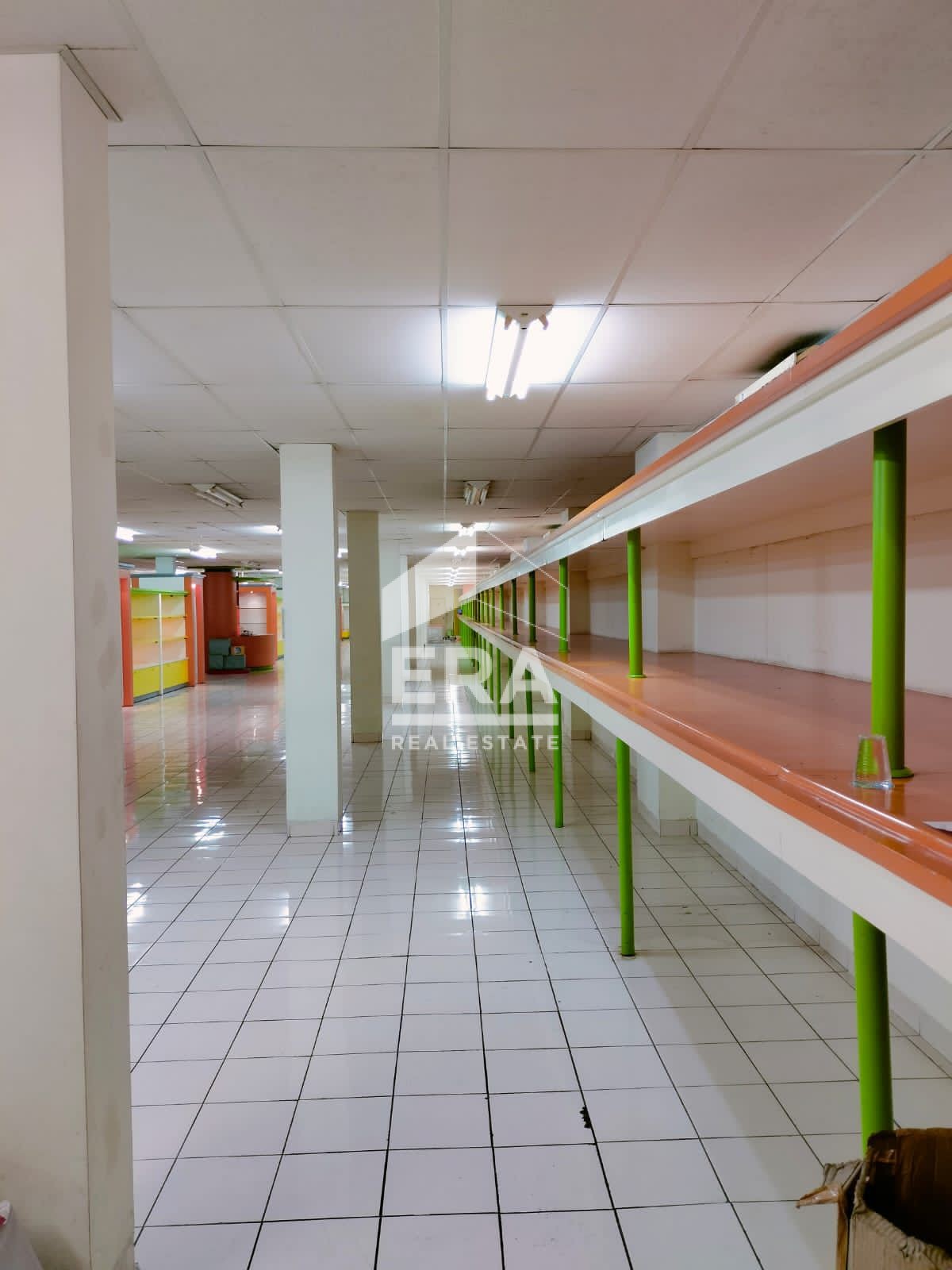 interior 6
