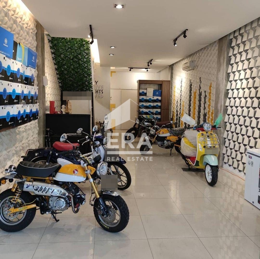 interior 4