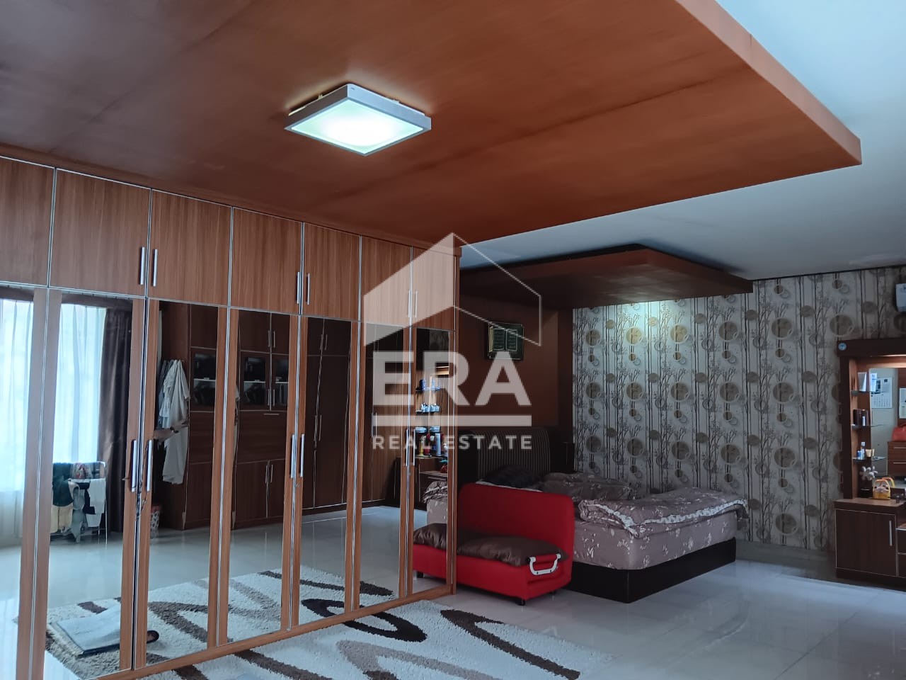 interior 9
