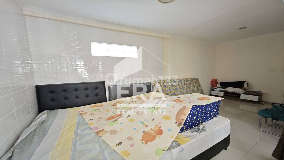 interior 4
