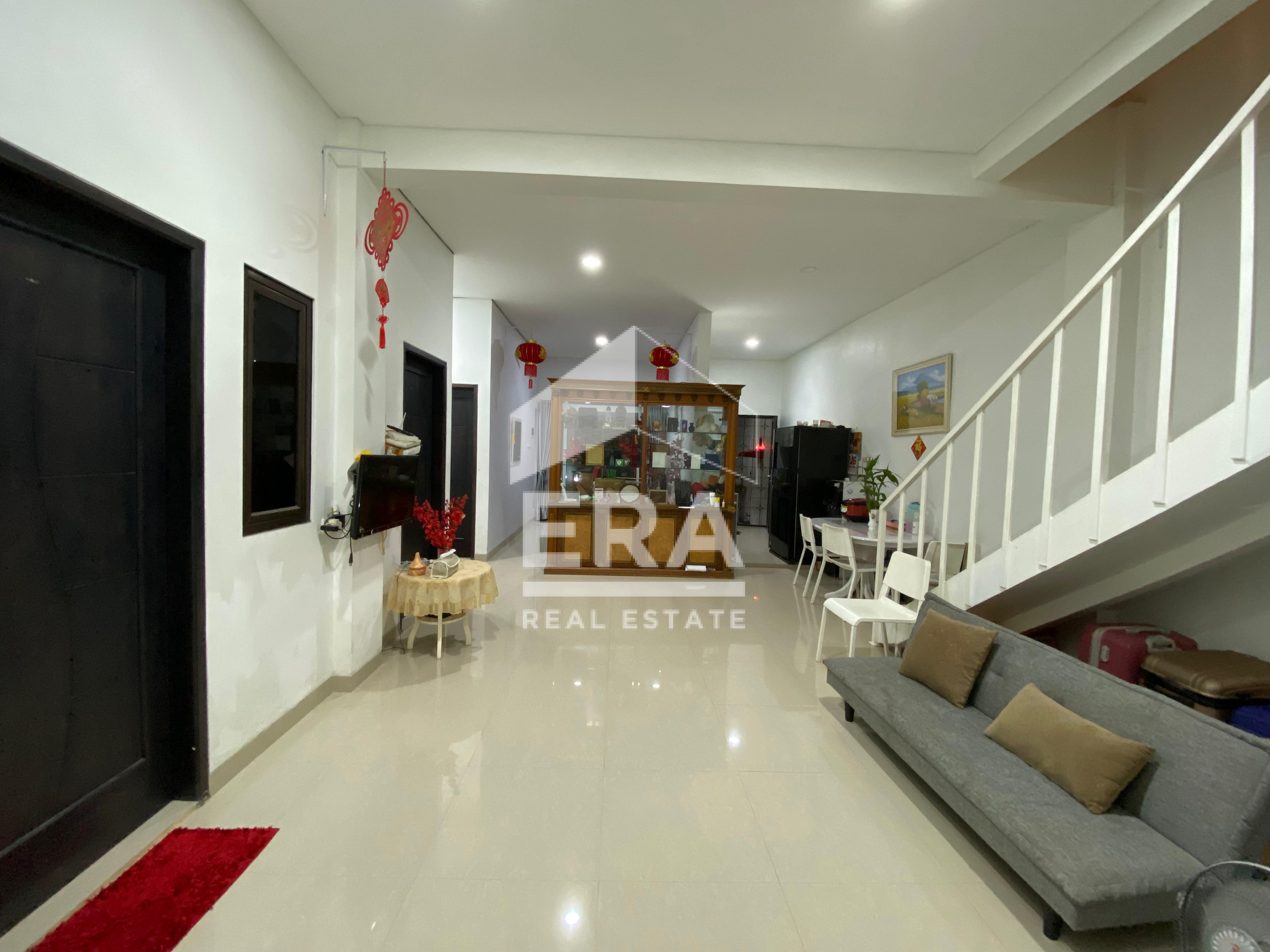 interior 4