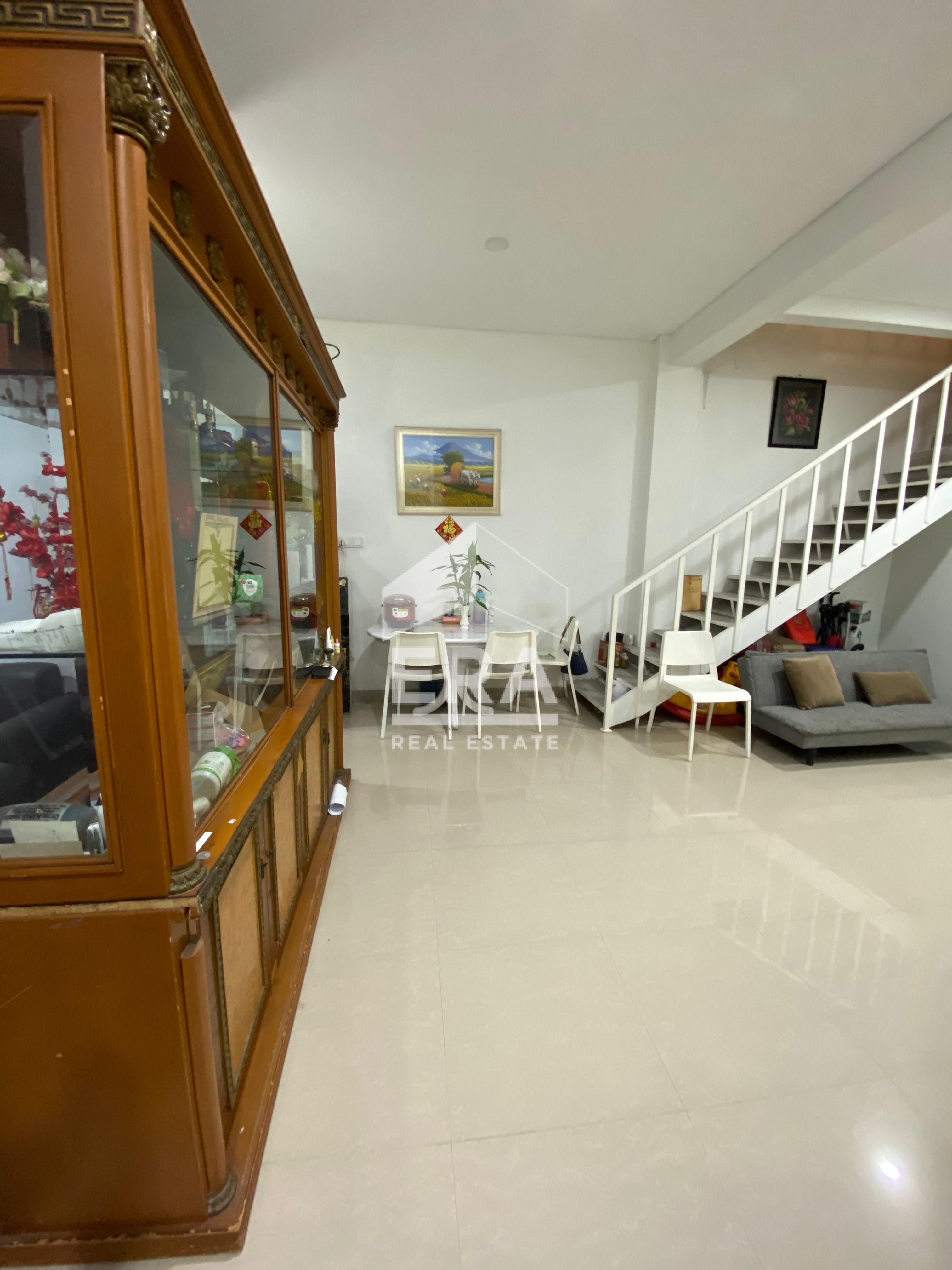 interior 5