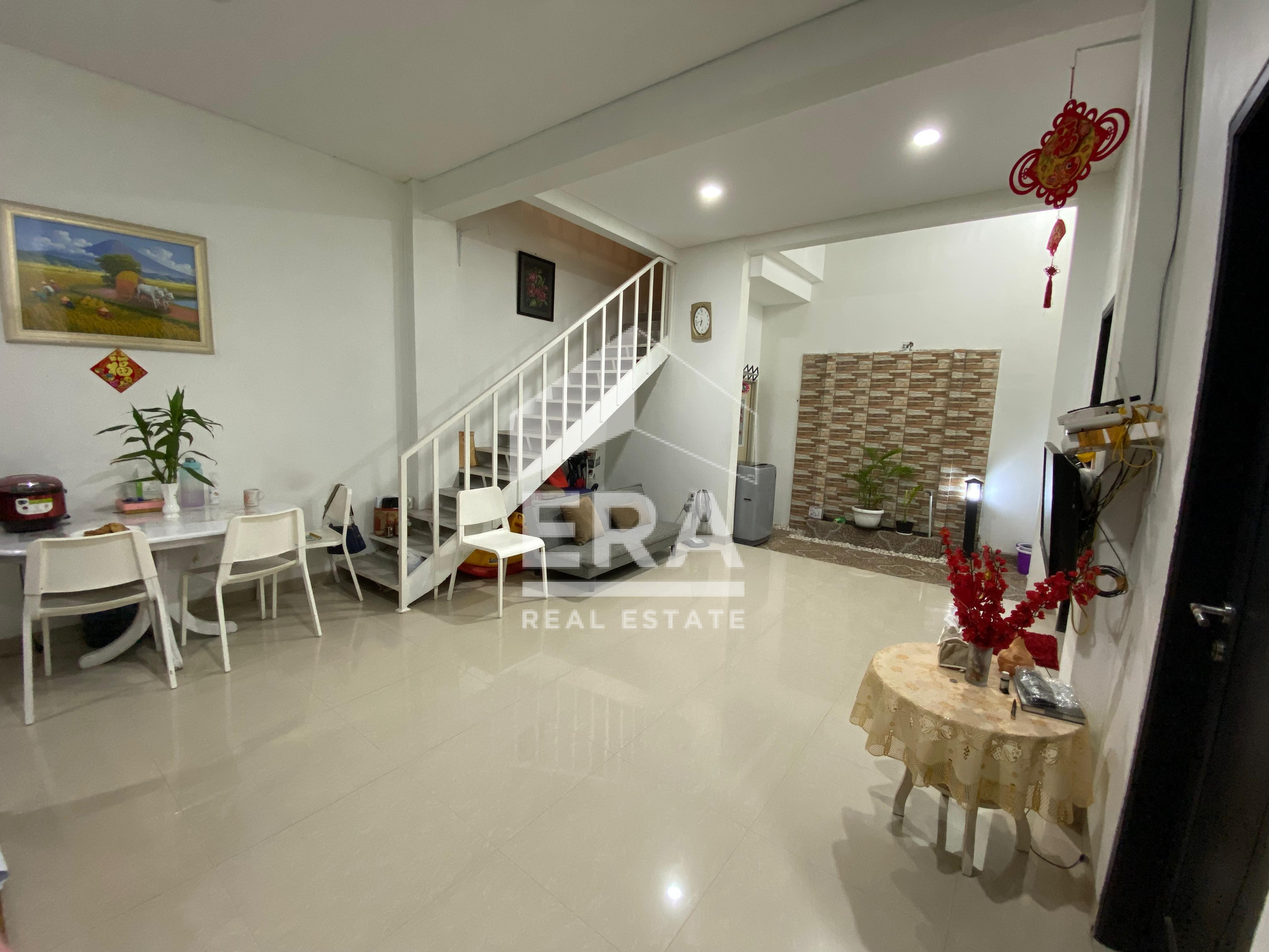 interior 6
