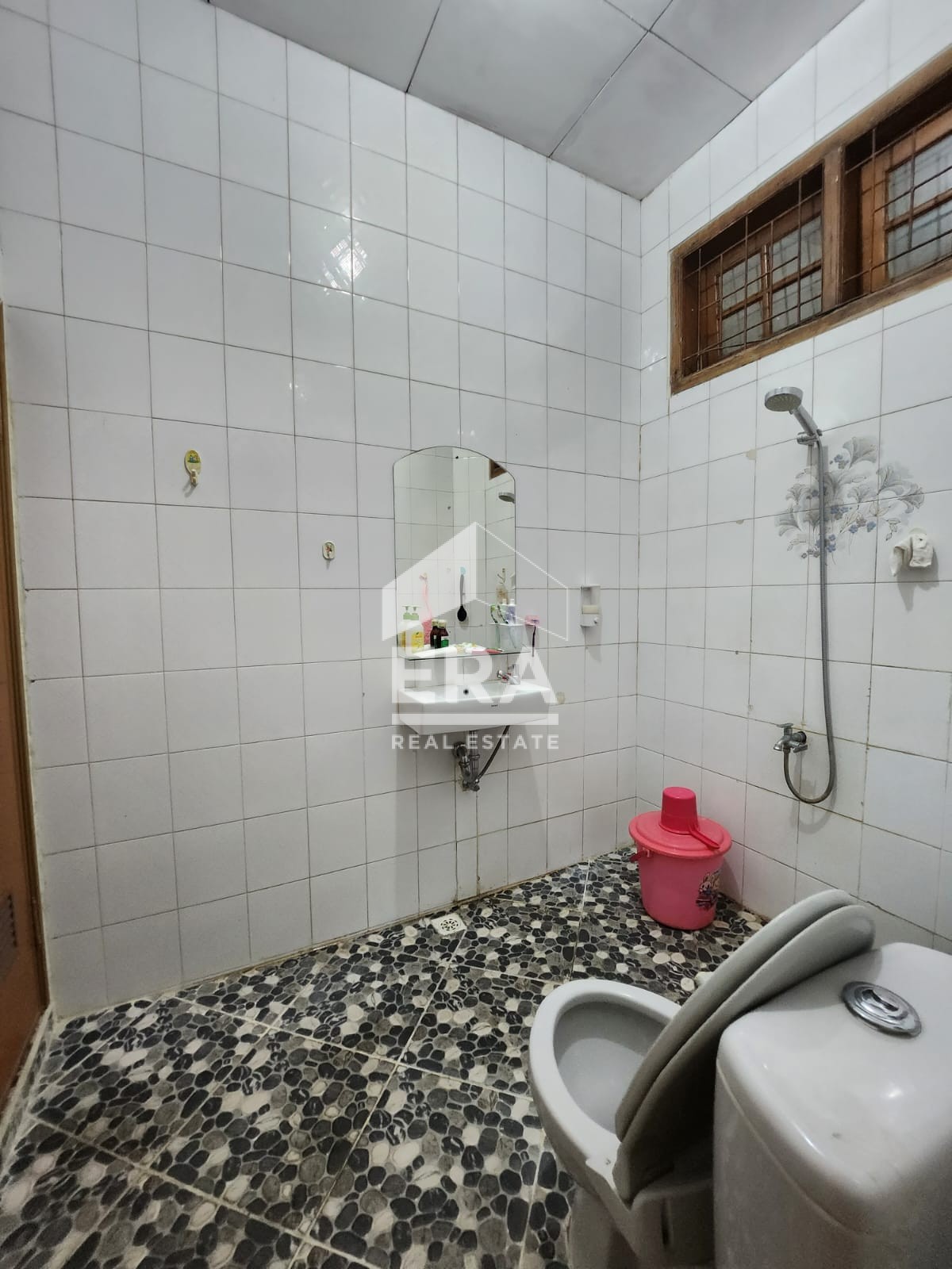 interior 3