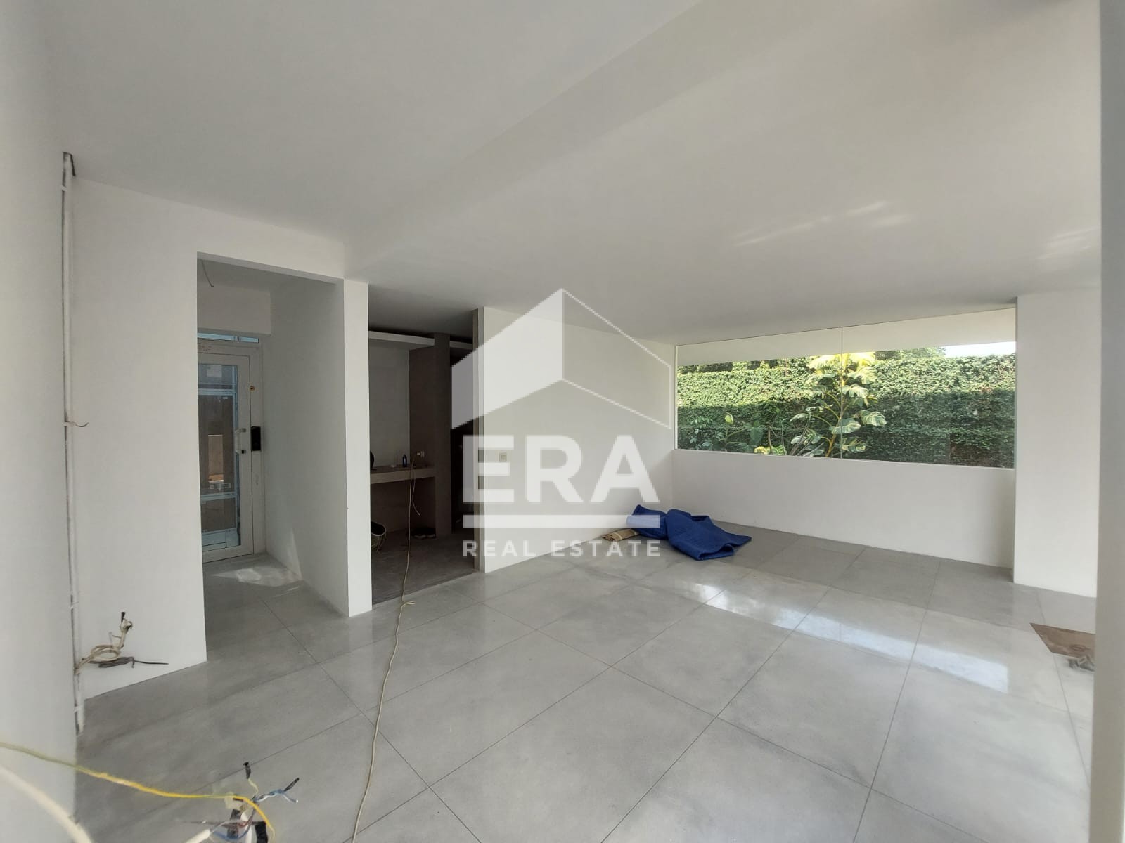 interior 4