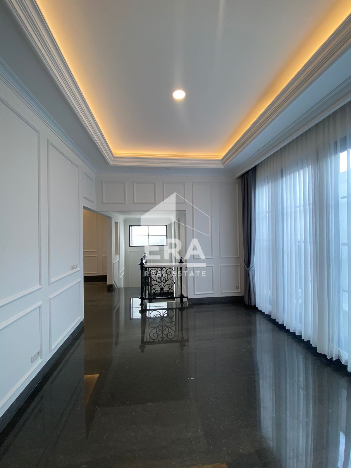 interior 21