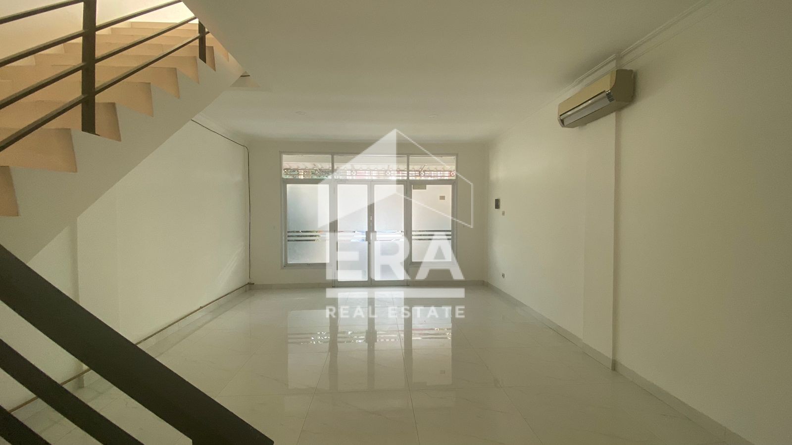 interior 5